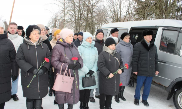 81-я годовщина освобождения поселка Тим от немецких захватчиков